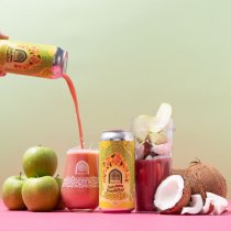 Vault City Apple Guava Breakfast Smoothie (CANS)